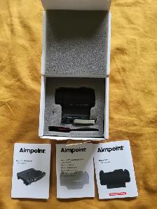 Aimpoint Micro T2 red dot sight with Micro LRP mount.