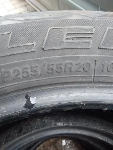 4 pneus été Bridgestone Alenza HL 255-55R20 excellent état - Photo 5