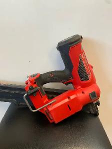 Milwaukee M18 Framing Nailer - Photo 2