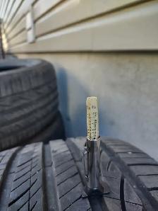 4 pneus été Hankook Ventus 235-50R19 comme neufs. - Photo 7