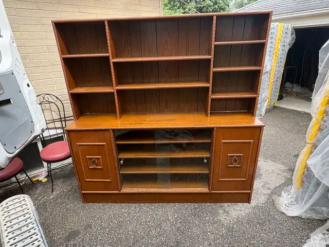 Free delivery used antique Wooden Bookcase with Cabinet Storage