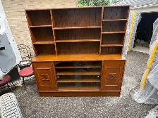 Free delivery used antique Wooden Bookcase with Cabinet Storage