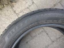 4 pneus hiver Bridgestone Blizzak 235-55R20 excellent état - Photo 7