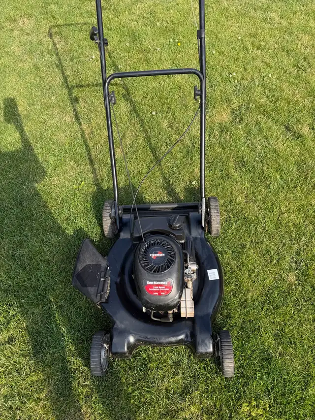 22’’ Tecumseh Yard Machine Push Mower