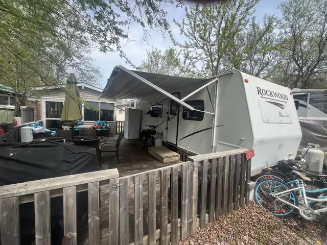 2011 Rockwood Camper