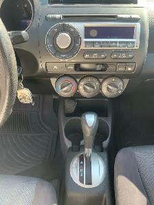 191000 KM Honda fit auto air climatisé cruze contrôle - Photo 7