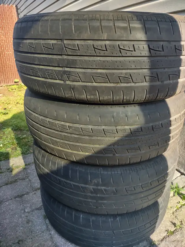 235-60R17x4 pneus été ARIVO