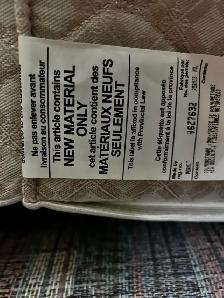 Free: Like New Contour Collection 'Catherine' 8' Mattress - Photo 4