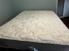 Free: Like New Contour Collection 'Catherine' 8' Mattress - Photo 5