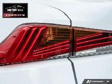2017 Lexus IS 300 F Sport Series 2 Nav, Blindspot, White/Red - Photo 9