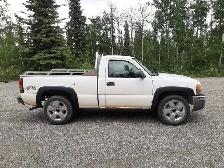 2006 GMC REGCAB SHORT BOX V6 4X4 - Photo 3