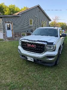 2017 GMC Sierra 4x4 - Photo 3