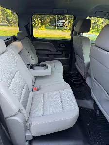 2017 GMC Sierra 4x4 - Photo 8