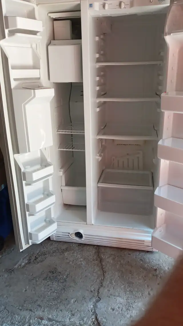 Fridge for sale pick up only decent condition