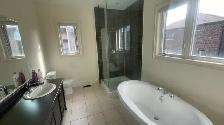Beautiful House for Rent in Burlington / Hamilton Area - Photo 16