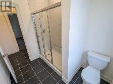 Beautiful House for Rent in Burlington / Hamilton Area - Photo 19