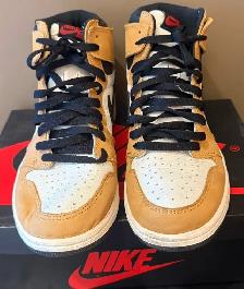 Nike Air Jordan 1  Men’s Sneakers Size 9.5/ Authentic - Photo 3
