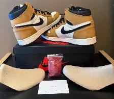 Nike Air Jordan 1  Men’s Sneakers Size 9.5/ Authentic - Photo 4