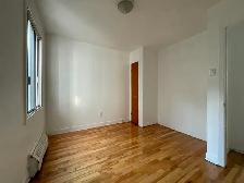 4 1/2 beau renove Juillet inclus chauffage/l'eau chaude Rosemont - Photo 2