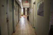 Room for rent - Photo 3