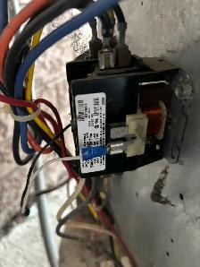 Air conditioner repair - Photo 4