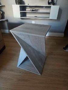 Brand new Rustic end table - Photo 3