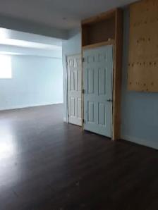 3 bdrm Basement Unit for Rent $2000 - Photo 18