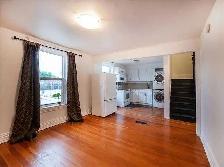 Family & Pet-Friendly 3-BR Upper Duplex - Photo 6