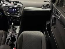 2020 Volkswagen Tiguan TRENDLINE 4MOTION | HEATED SEATS | REAR C - Photo 32