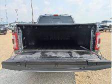 2023 Ford F-150 Lariat 3.5L V6 Hybrid/Touch Nav/Pano/Camera - Photo 10