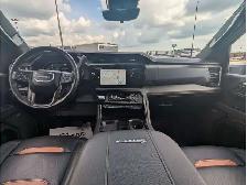 2025 GMC Sierra 3500HD AT4 6.6L V8 Diesel/Touch Nav/Sunroof/Came - Photo 12