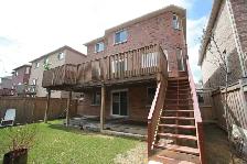 3-Bed/1 Laundry Bright Walkout Basement Newmarket
