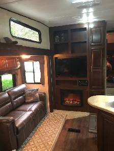 2018 Keystone Cougar High Country 330RBK 5th Wheel (Bunkhouse) - Photo 4