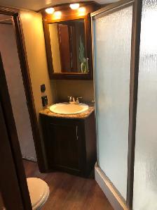 2018 Keystone Cougar High Country 330RBK 5th Wheel (Bunkhouse) - Photo 8