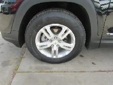 2023 GMC Terrain AWD SLE Carplay | Navi | B.Camera | New Tires | - Photo 13