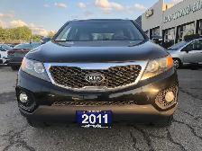 2011 Kia Sorento EX CERTIFIED WITH 3 YEARS WARRANTY INCLUDED.