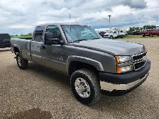 2006 Chevrolet Silverado 2500 Ext Cab 4X4 LT 6.6L - Rebuilt Titl - Photo 3