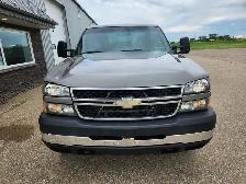 2006 Chevrolet Silverado 2500 Ext Cab 4X4 LT 6.6L - Rebuilt Titl - Photo 5