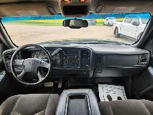 2006 Chevrolet Silverado 2500 Ext Cab 4X4 LT 6.6L - Rebuilt Titl - Photo 12