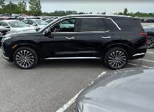 2023 Hyundai Palisade Ultimate Calligraphy | Loaded - Photo 2