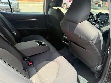 2024 Toyota Camry Hybrid LE Auto - Photo 18