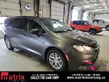 2021 Chrysler Grand Caravan SXT - Photo 3