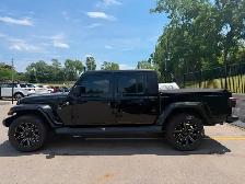 2020 Jeep Gladiator Overland 4x4 - Photo 4