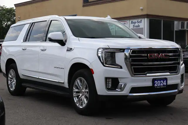 2024 GMC Yukon XL 4WD 4dr SLT