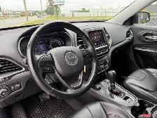 2019 JEEP CHEROKEE TRAILHAWK | 4WD | 1 OWNER | CLEAN CARFAX - Photo 21