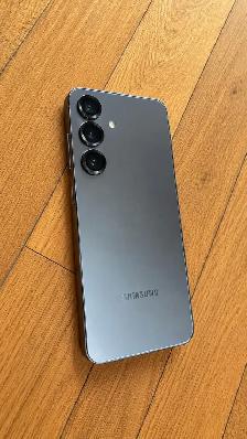 Samsung S25 Debloque 128G Gris - Photo 4