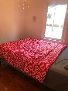 Furnished Room for Rent in Scarborough (Weekly Payment Option)