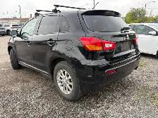 2011    MITSUBISHI  RVR  5 SPEED  MANUAL - Photo 4