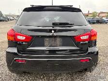 2011    MITSUBISHI  RVR  5 SPEED  MANUAL - Photo 5