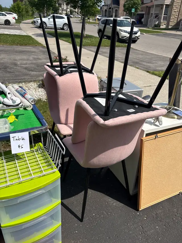 garage sale